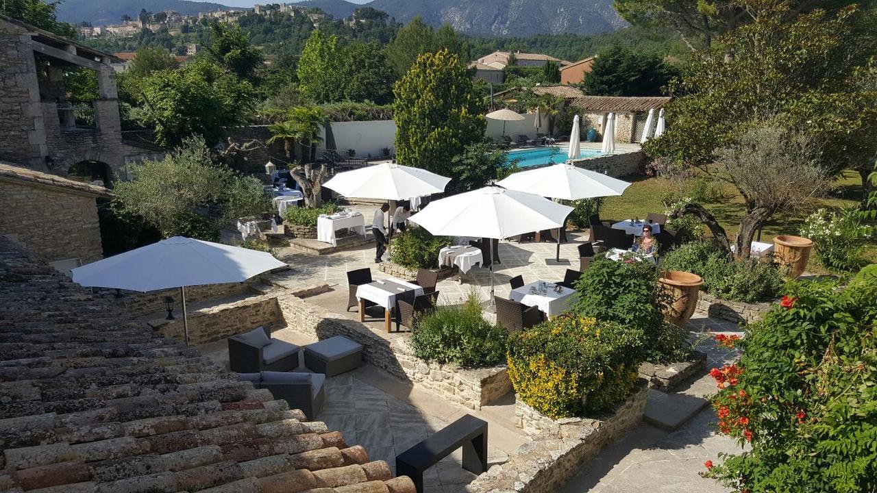 Hostellerie Le Roy Soleil Ménerbes Exterior photo